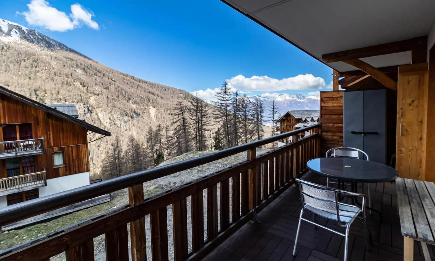 Residence Le Balcon Des Airelles - Appartement Renove Tout Equipe Sur Les Orres 1800 Mae-6614
