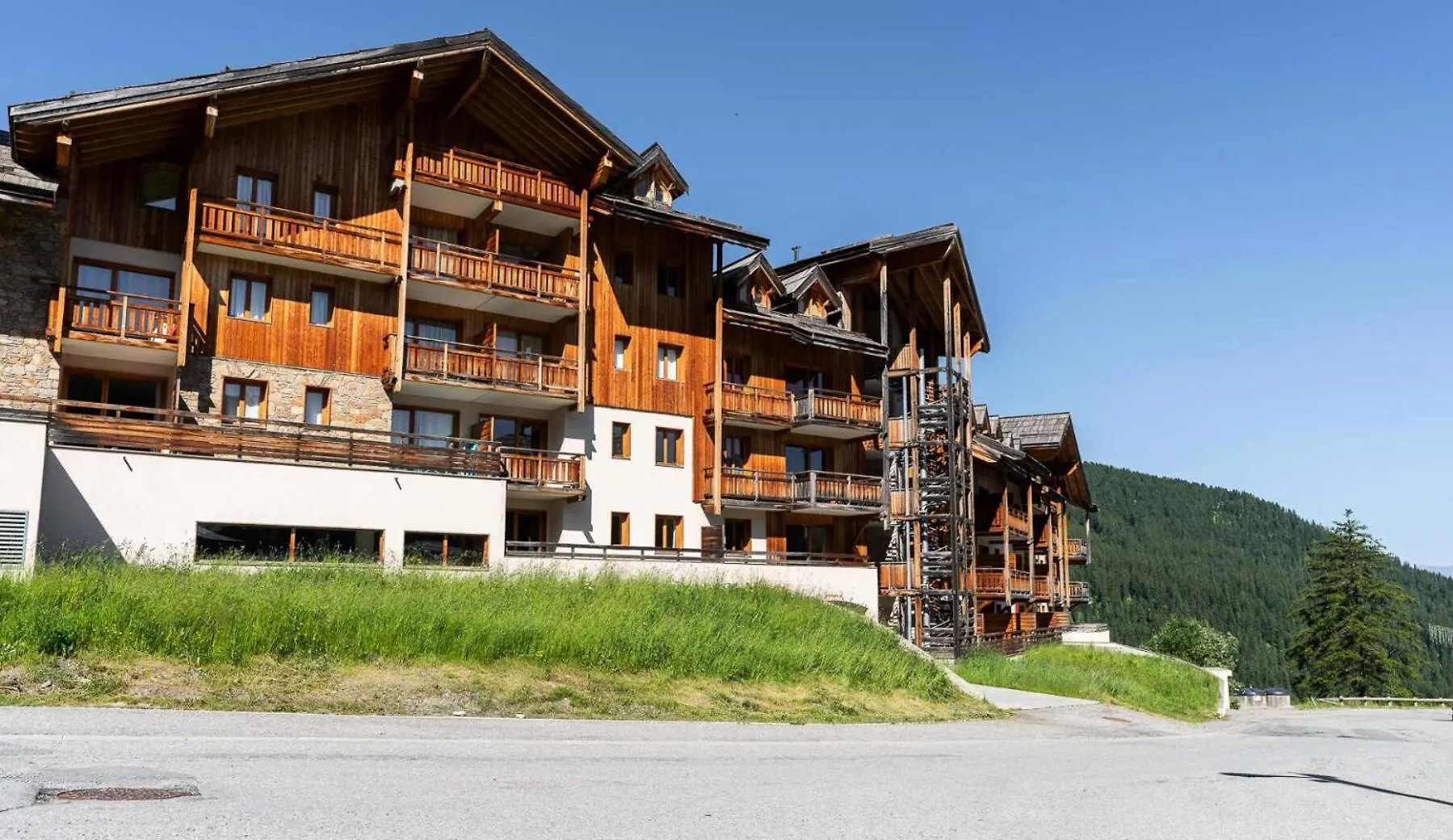Residence Le Balcon Des Airelles - Appartement Renove Tout Equipe Sur Les Orres 1800 Mae-6614